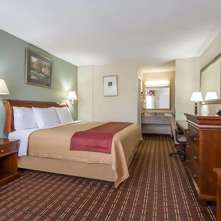 Days Inn By Wyndham Orangeburg Luaran gambar