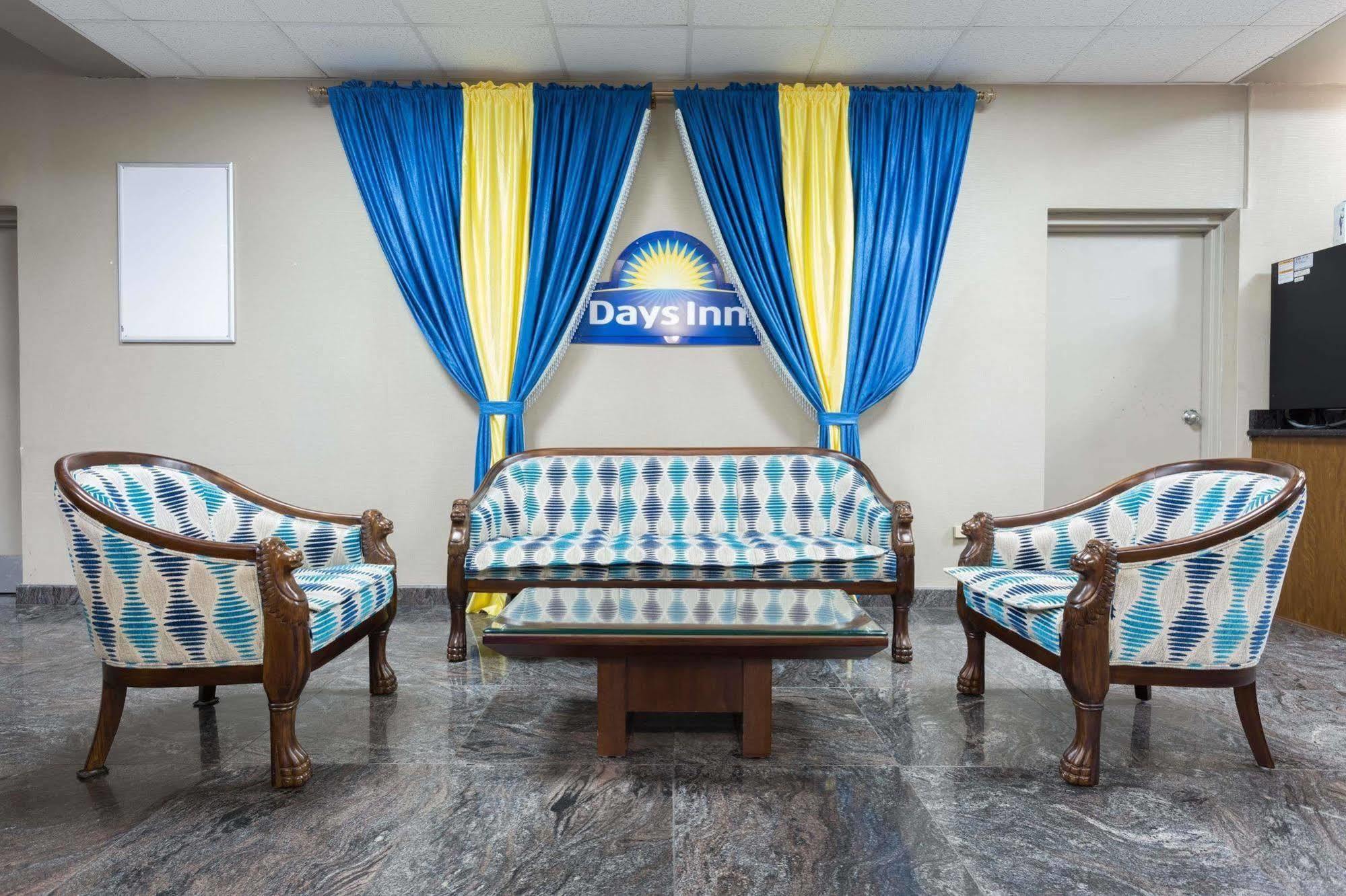 Days Inn By Wyndham Orangeburg Luaran gambar