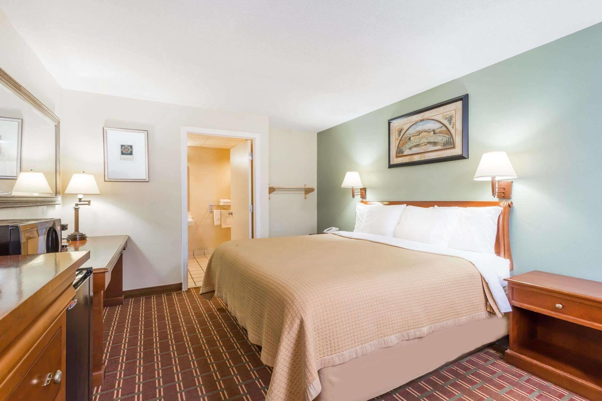 Days Inn By Wyndham Orangeburg Luaran gambar